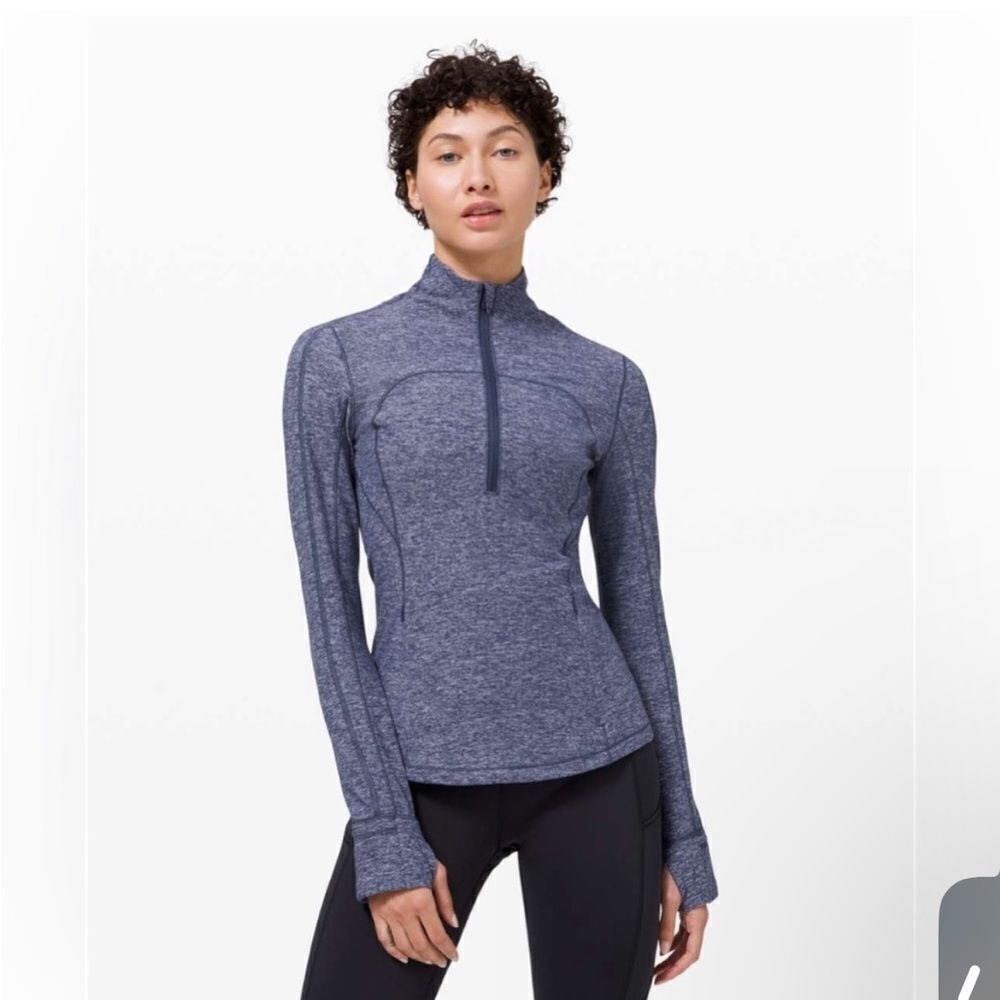 Lululemon Run Briskly 1/2 Zip in Heathered Cadet Blue Size 10 zip front pockets‎